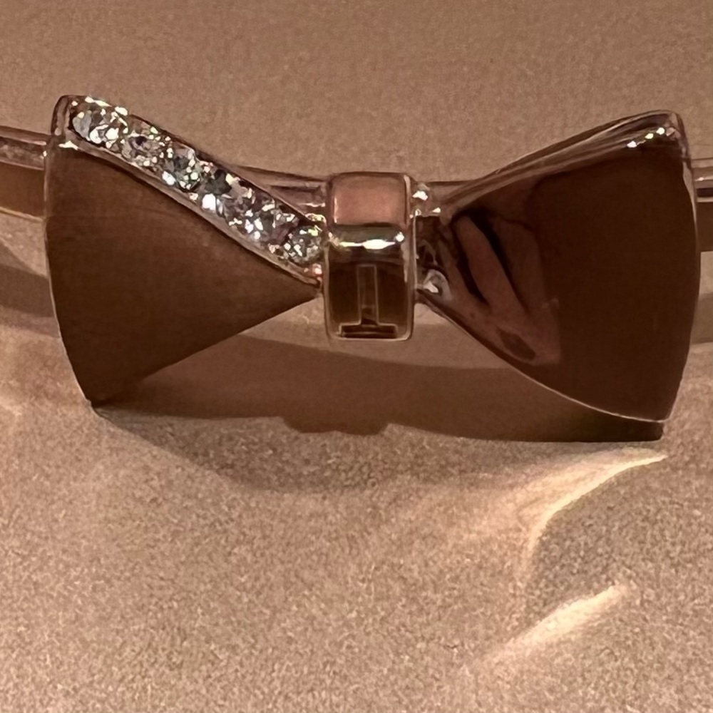 TED BAKER ROSE GOLD CUFF WITH BEDAZZLED BOW BUNDLE WITH MATCHING RING - Picture 3 of 6